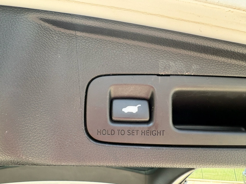 Certified 2019 Honda CR-V Touring image 31