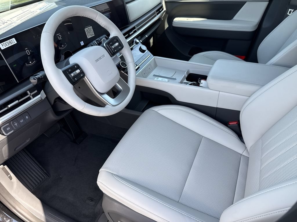 New 2027 Hyundai Santa Fe SEL FWD image 10