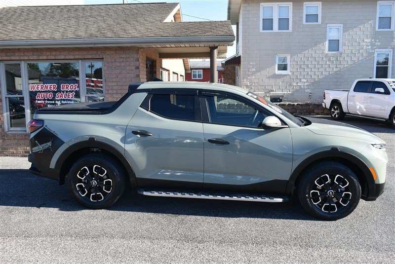 Used 2022 Hyundai Santa Cruz SEL AWD/4WD image 2