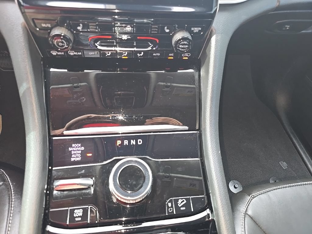 Used 2022 Jeep Grand Cherokee Limited 4xe AWD/4WD image 10