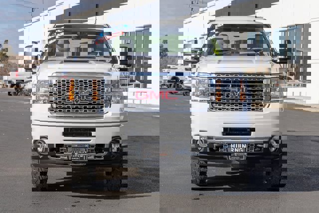 Used 2013 GMC Sierra 3500 Denali image 2