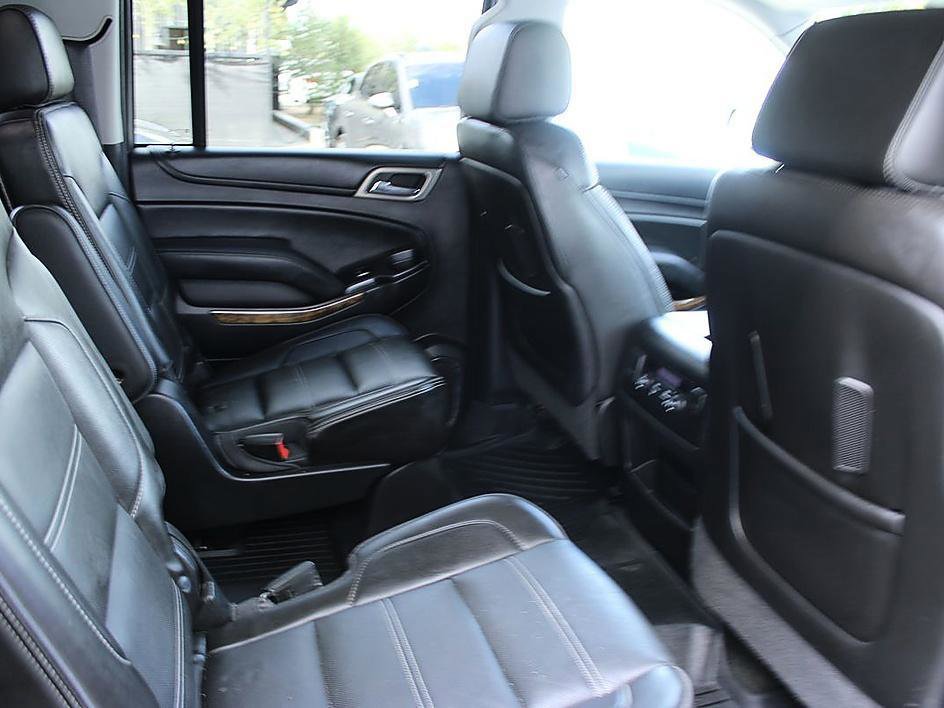 Used 2016 GMC Yukon XL Denali image 20