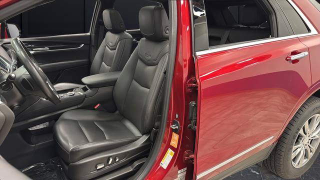 Used 2023 Cadillac XT5 Premium Luxury AWD/4WD image 9