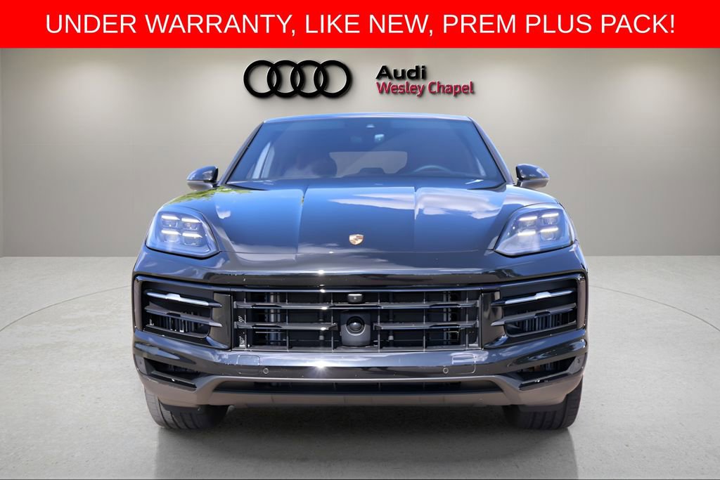 Used 2026 Porsche Cayenne Coupe image 8