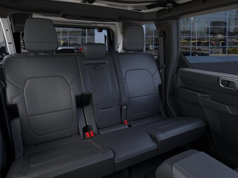 New 2025 Ford Bronco Badlands image 12
