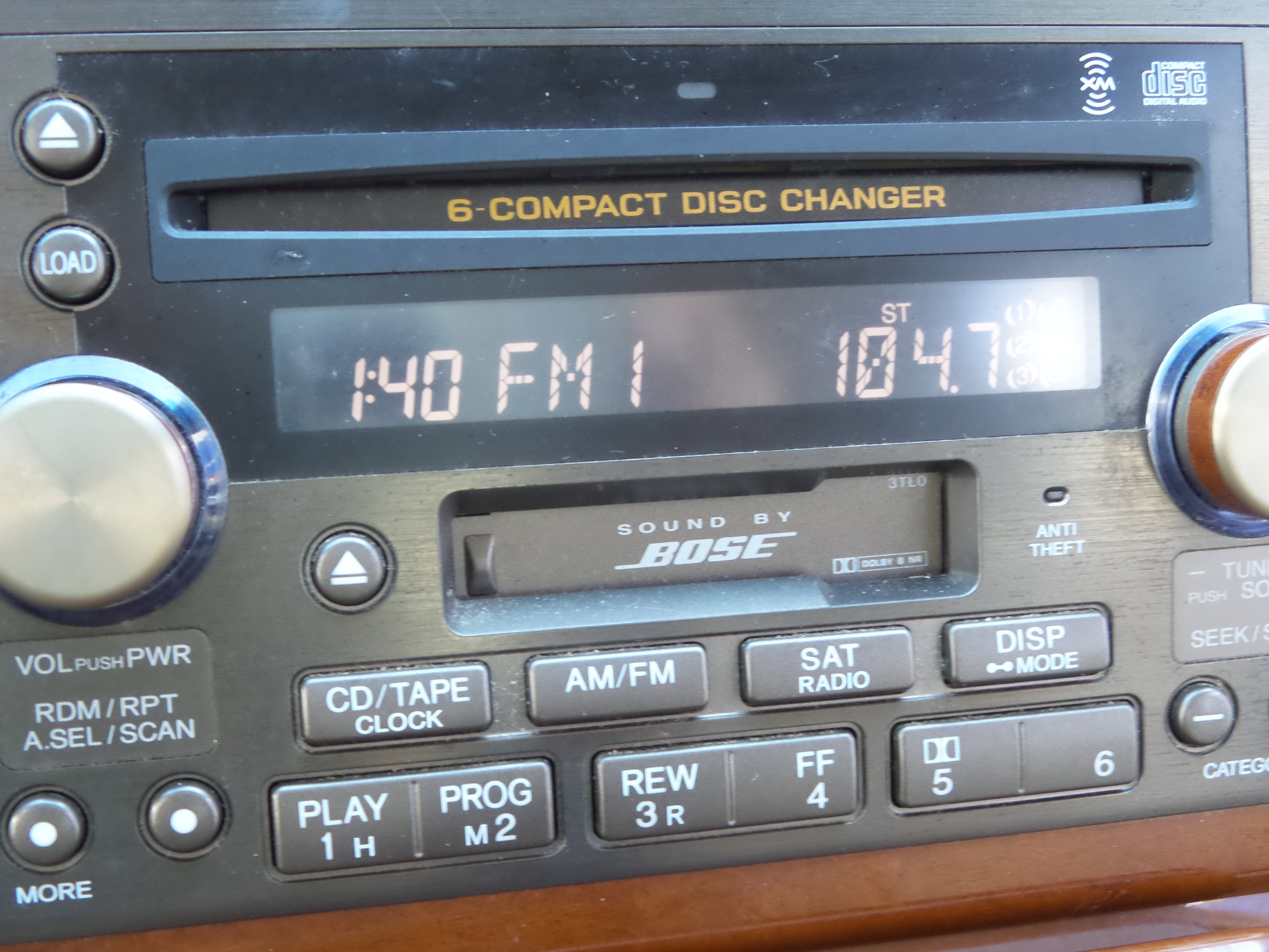 Used 2004 Acura RL image 45