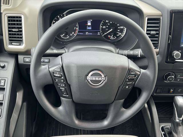 Used 2022 Nissan Frontier SV w/ Technology Package image 13