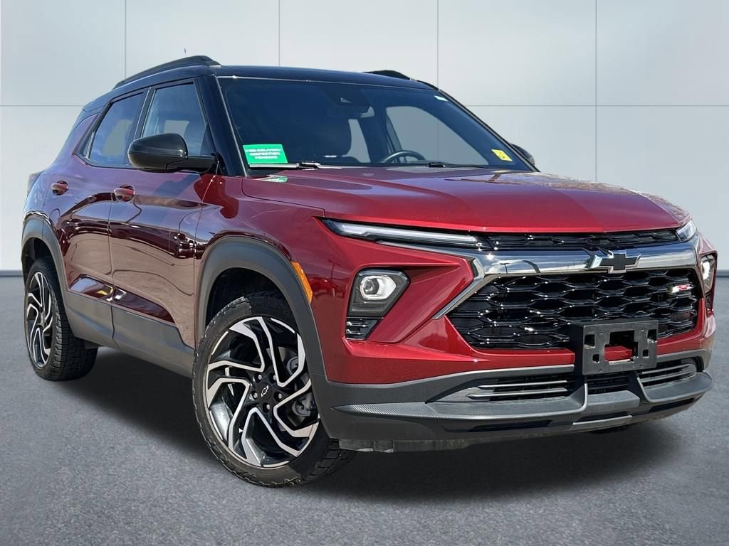 Used 2024 Chevrolet TrailBlazer RS w/ Driver Confidence Package image 27