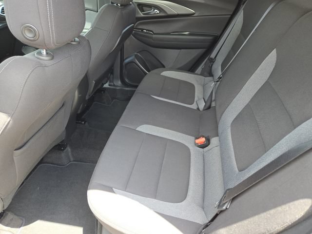 Used 2023 Chevrolet TrailBlazer LT AWD/4WD image 30