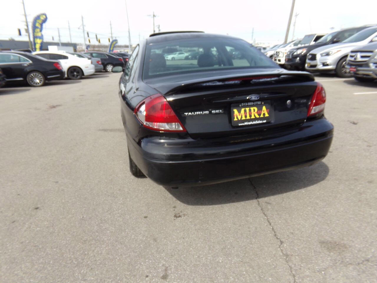 Used 2004 Ford Taurus SEL image 46