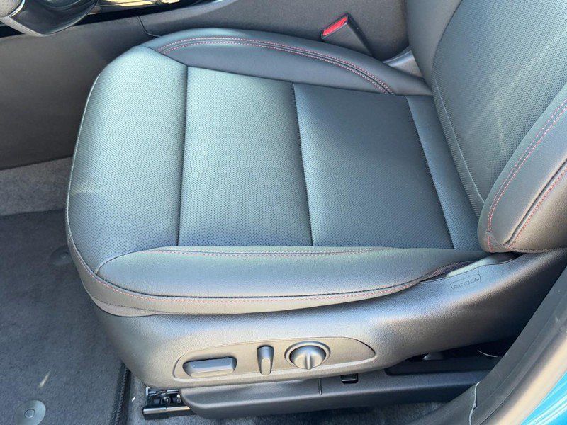 New 2026 Chevrolet Trax RS w/ Sunroof Package FWD image 15