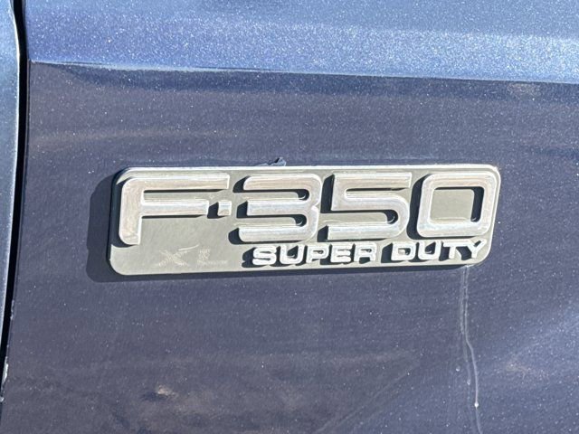 Used 2003 Ford F350 XL RWD image 4