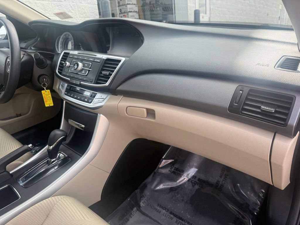Used 2014 Honda Accord LX image 21