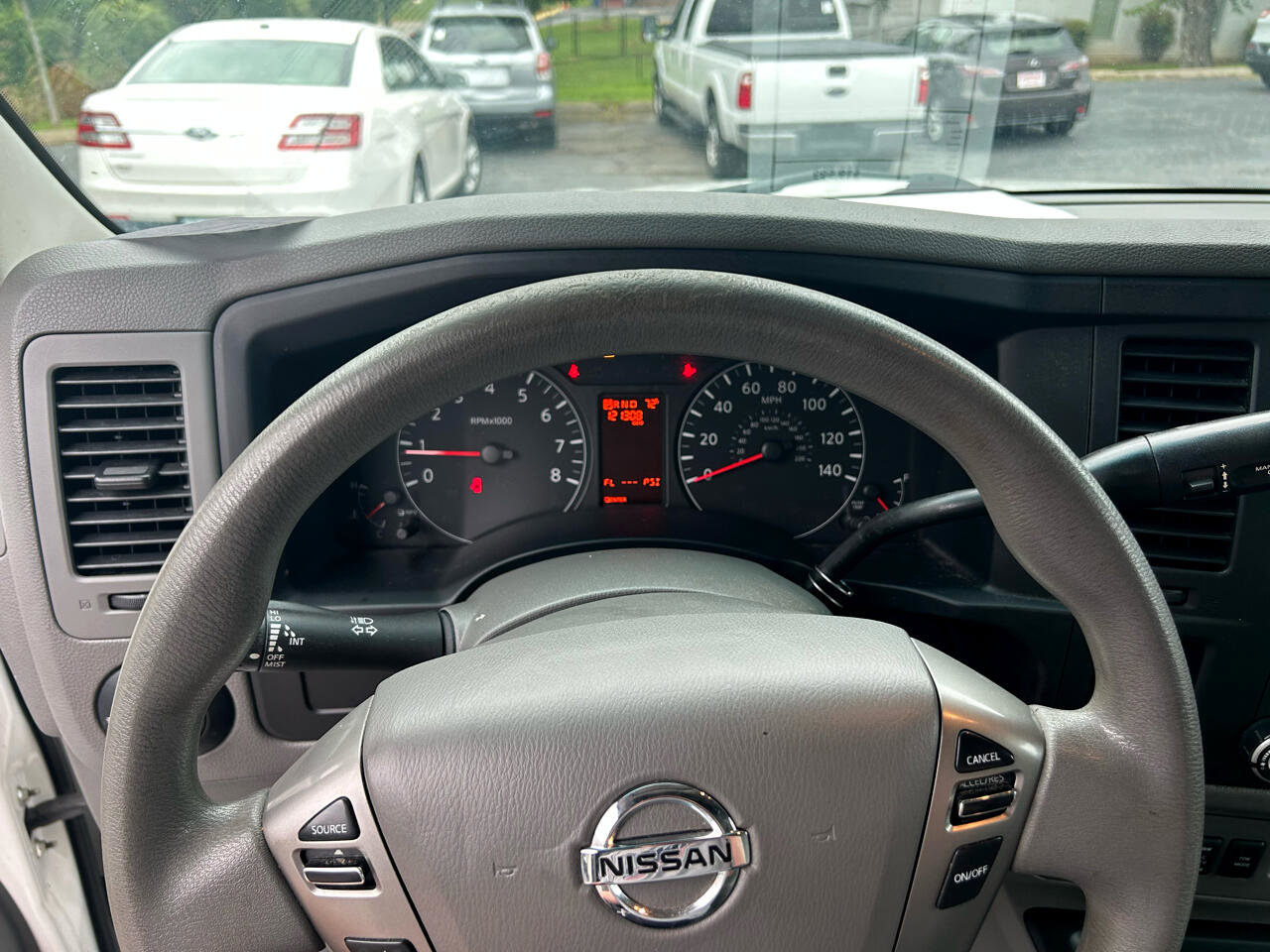 Used 2017 Nissan NV 3500 SV image 10