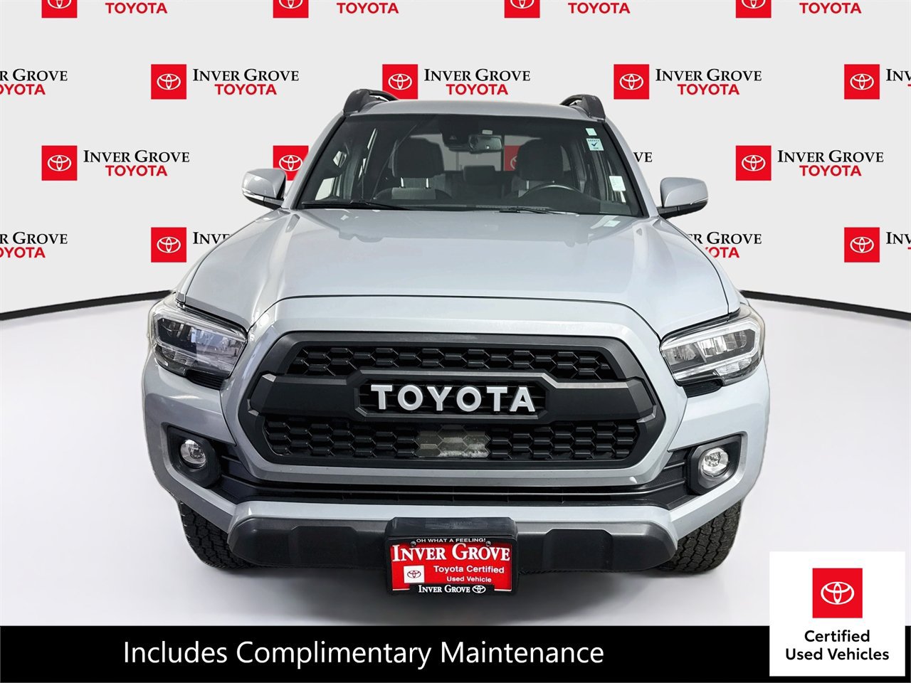 Certified 2021 Toyota Tacoma TRD Off-Road w/ Technology Package AWD/4WD image 2