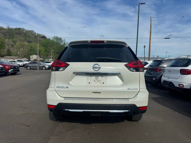 Used 2017 Nissan Rogue SL w/ SL Premium Package image 8