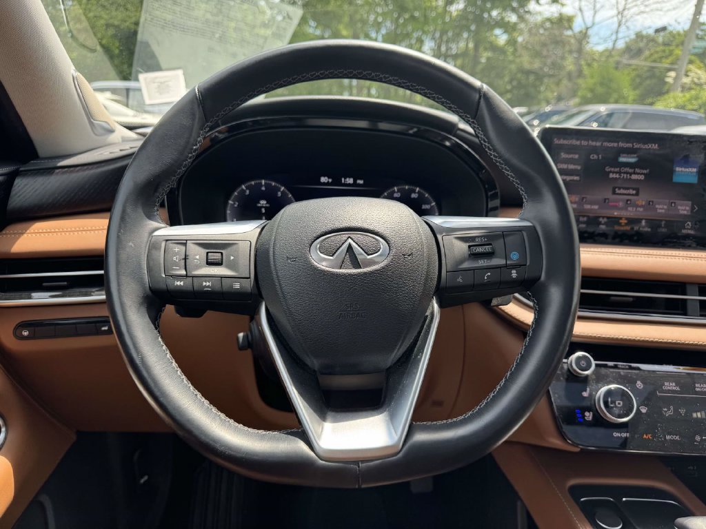 Used 2023 INFINITI QX60 Sensory w/ Cargo Package AWD/4WD image 13