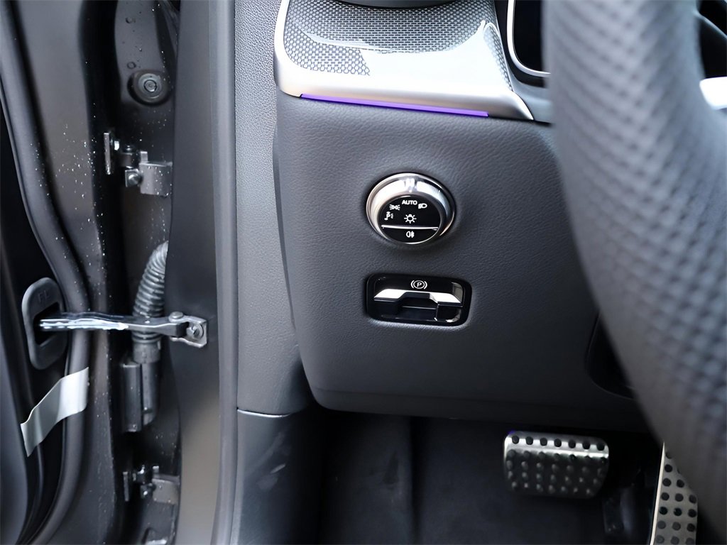 New 2026 Mercedes-Benz GLC 43 AMG 4MATIC Coupe image 38