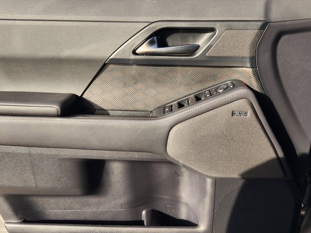 Used 2024 Lexus GX 550 550 Luxury w/ Accessory Package (Z1) image 22