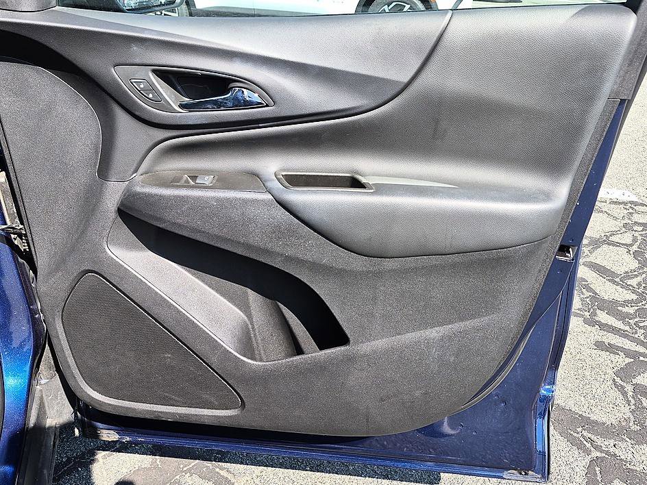 Used 2023 Chevrolet Equinox LT AWD/4WD image 31