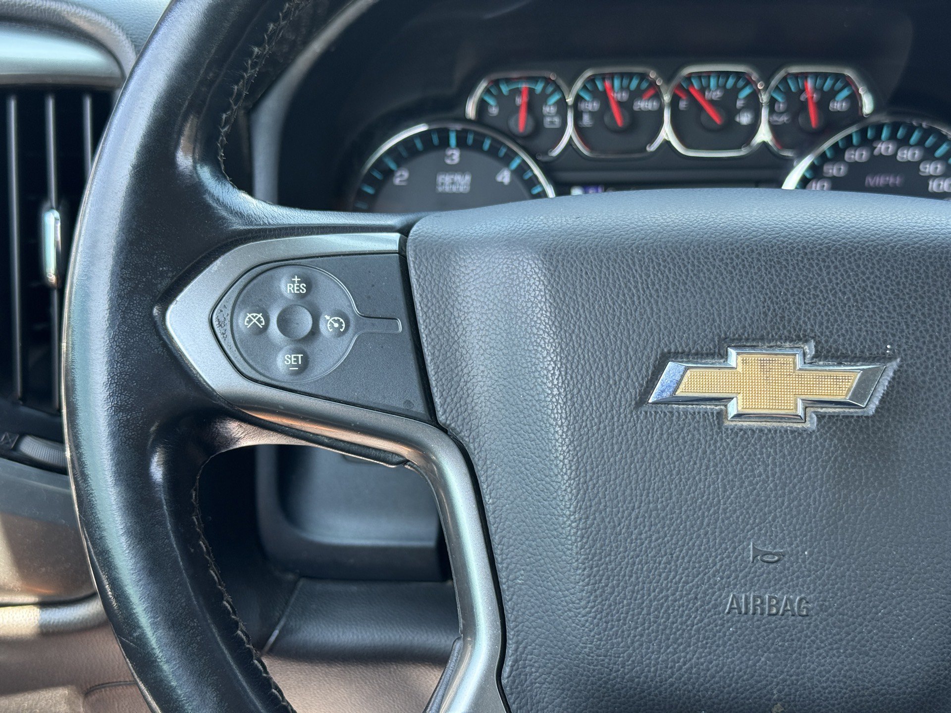Used 2019 Chevrolet Silverado 1500 LT w/ All Star Edition AWD/4WD image 19
