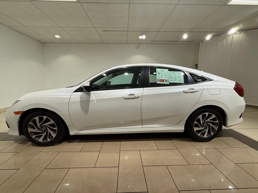 Used 2018 Honda Civic EX image 2