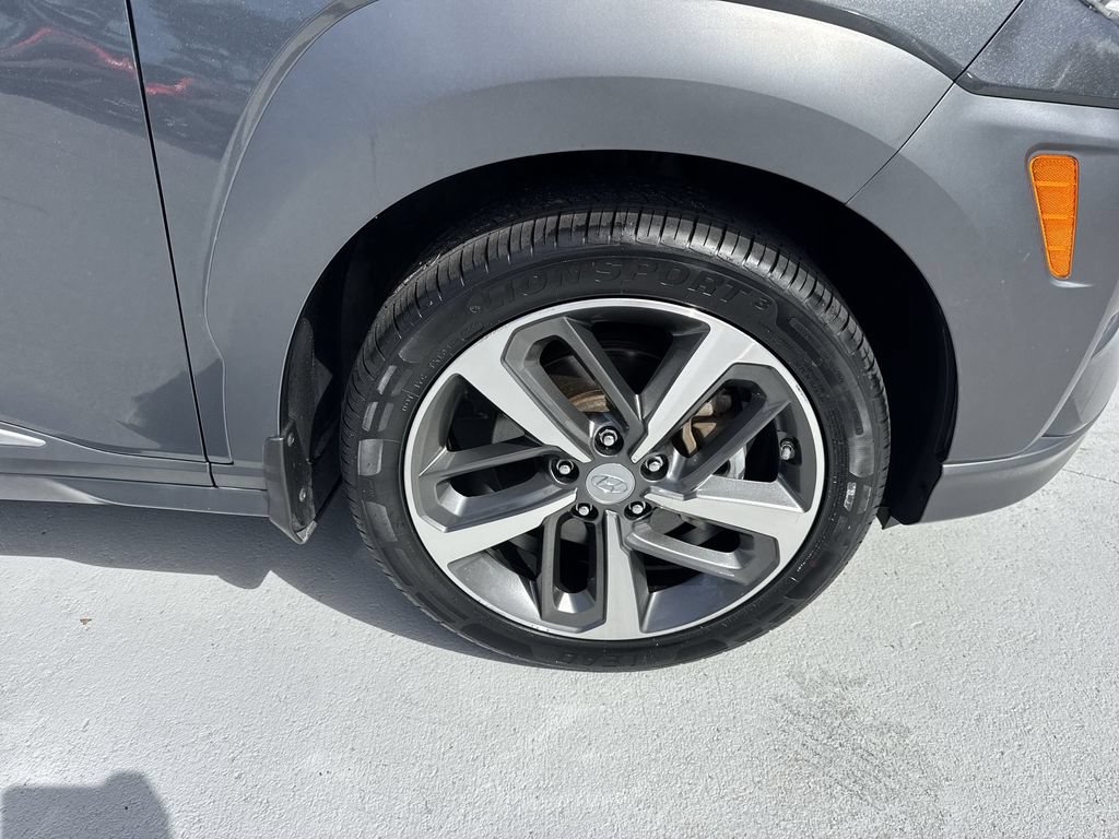 Used 2021 Hyundai Kona Limited w/ Cargo Package FWD image 59