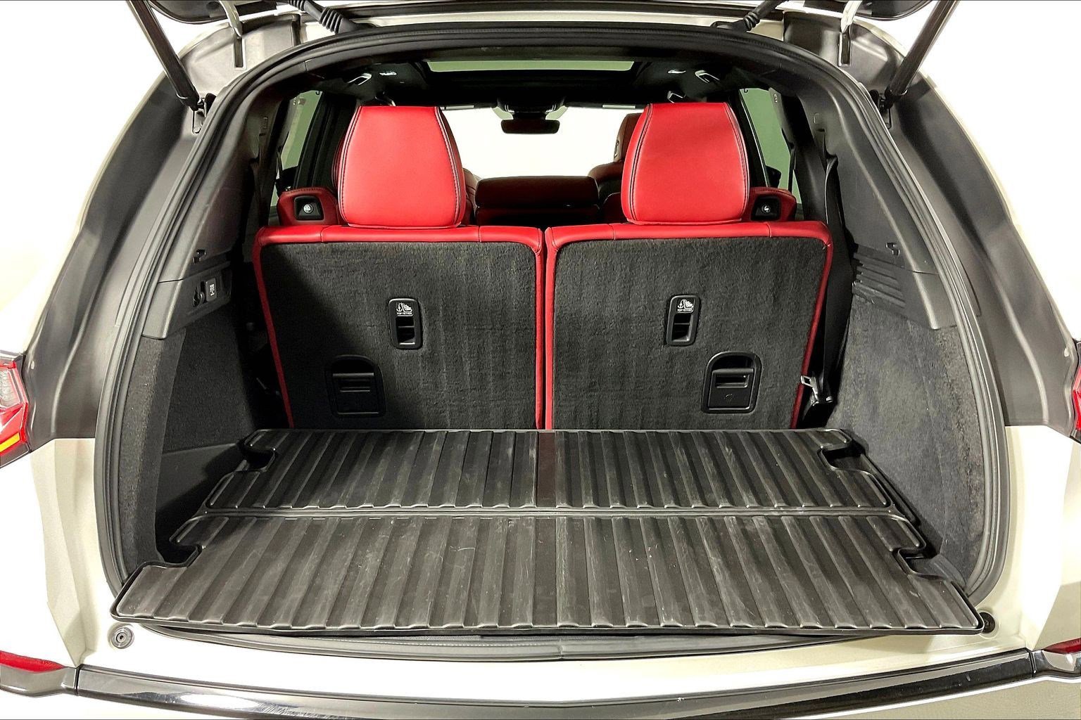 Used 2023 Acura MDX A-Spec image 39