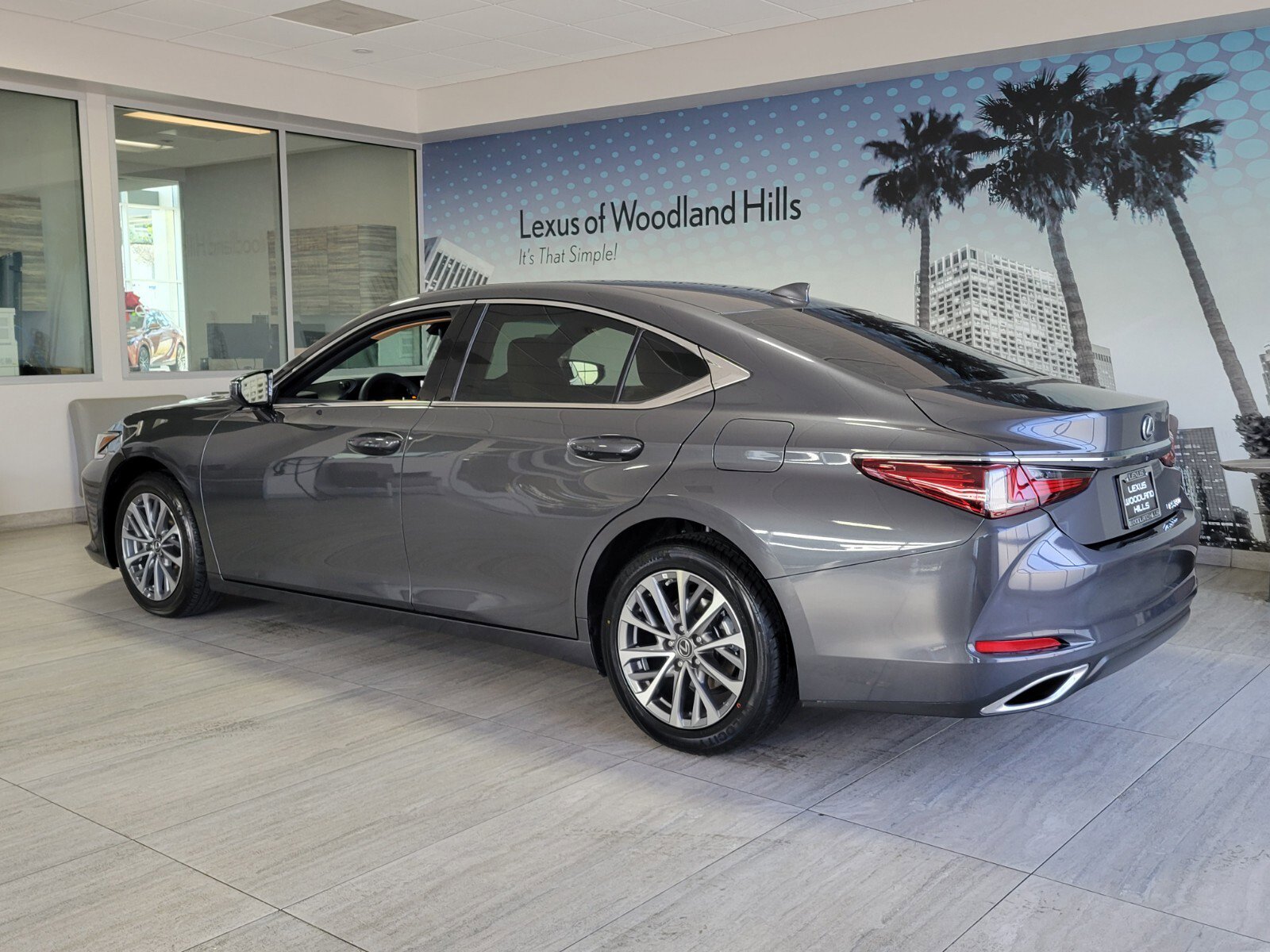 Used 2025 Lexus ES 350 image 3