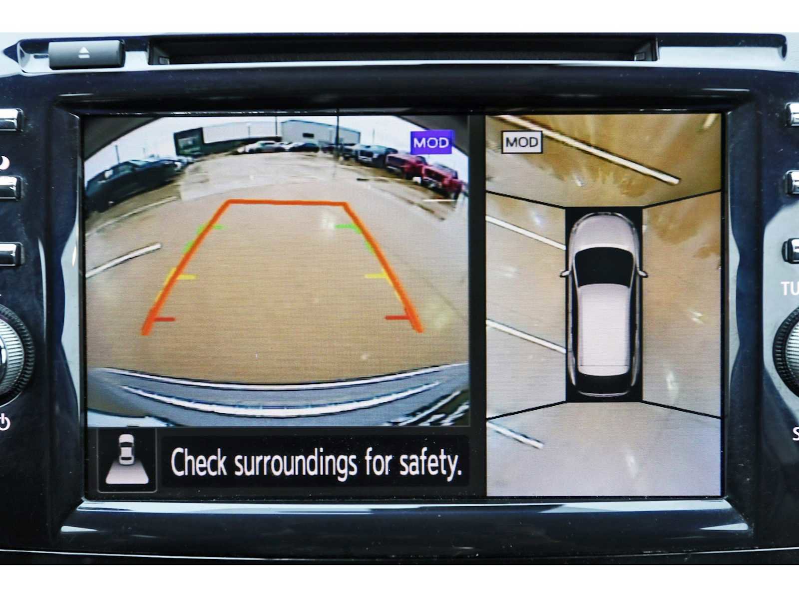 Used 2024 Nissan Murano Platinum w/ Cargo Package image 23