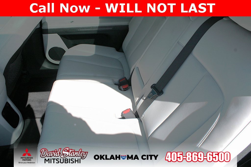 Used 2024 Hyundai Ioniq 5 Limited image 13