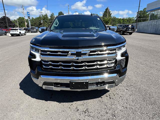 New 2026 Chevrolet Silverado 1500 LTZ w/ Technology Package AWD/4WD image 9