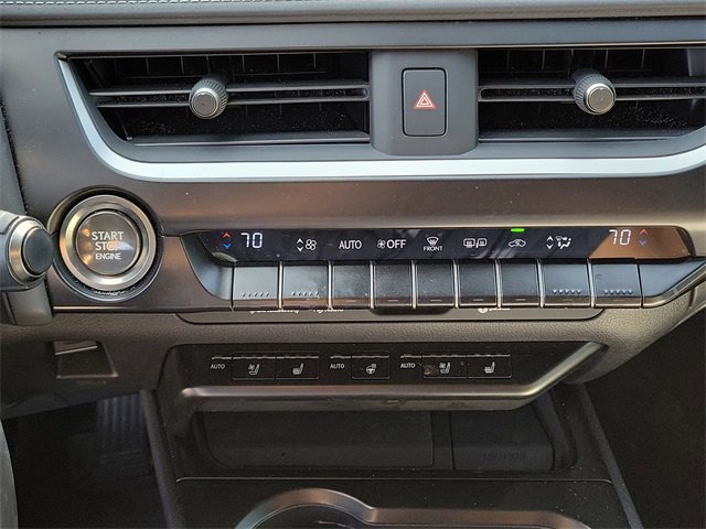 Used 2019 Lexus UX 200 w/ Premium Package image 25