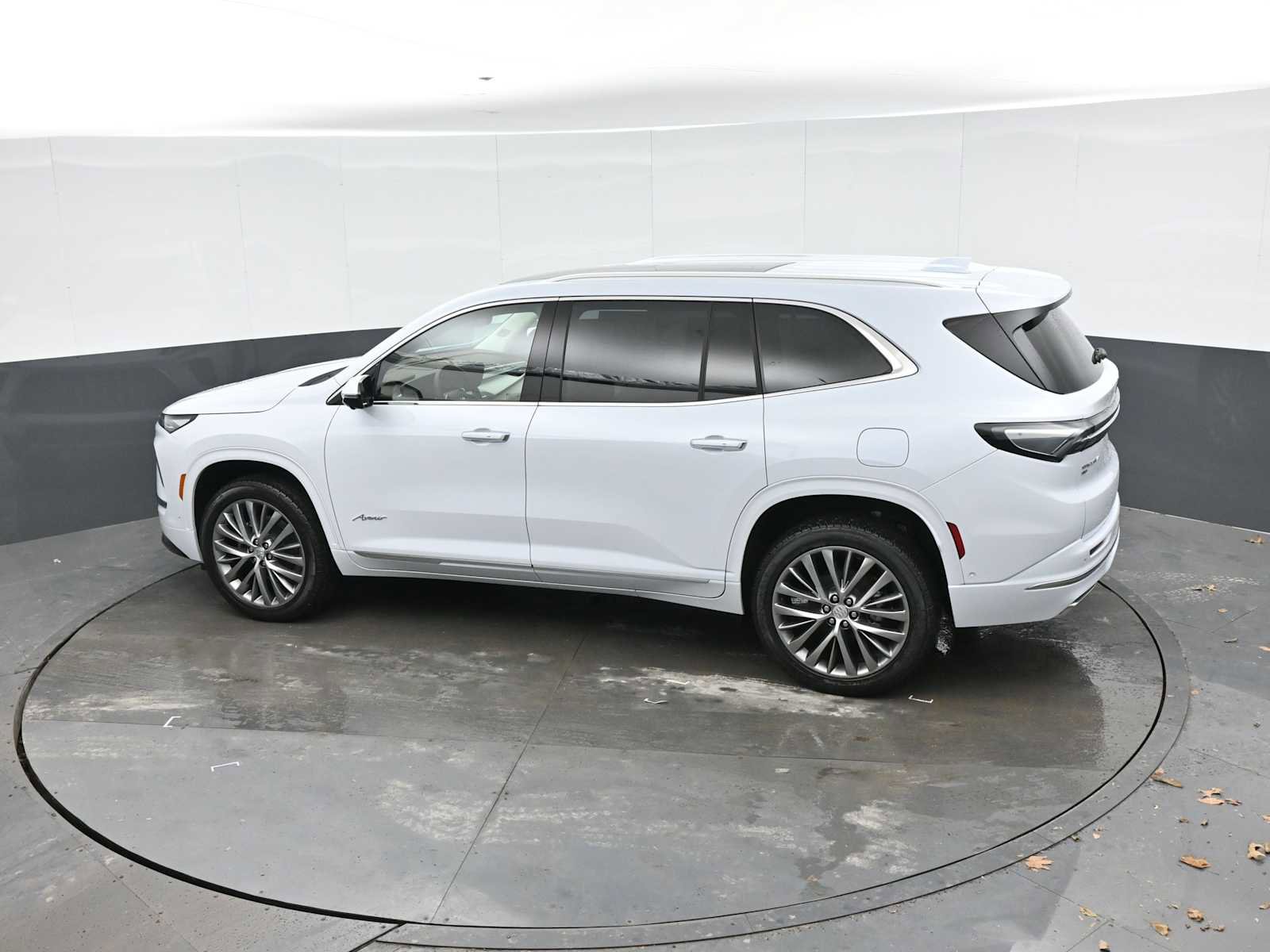 New 2026 Buick Enclave Avenir w/ Super Cruise Package image 37
