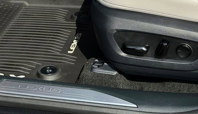 New 2026 Lexus RX 350 Premium w/ Accessory Package (2T) AWD/4WD image 13