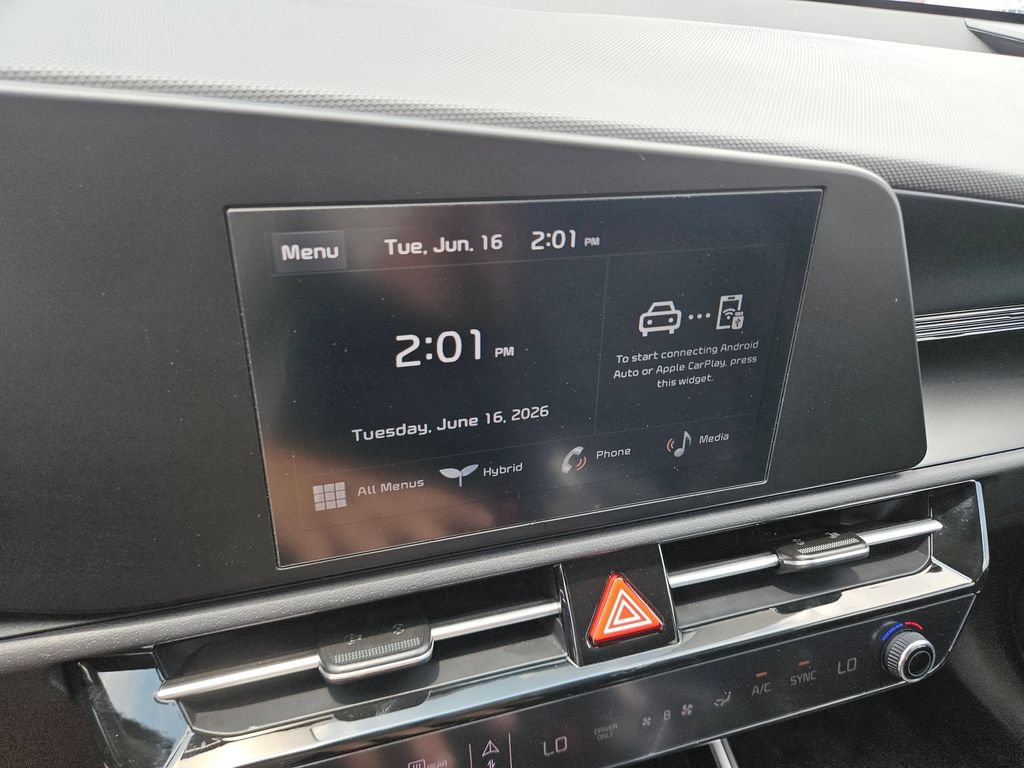 Used 2025 Kia Niro LX FWD image 21