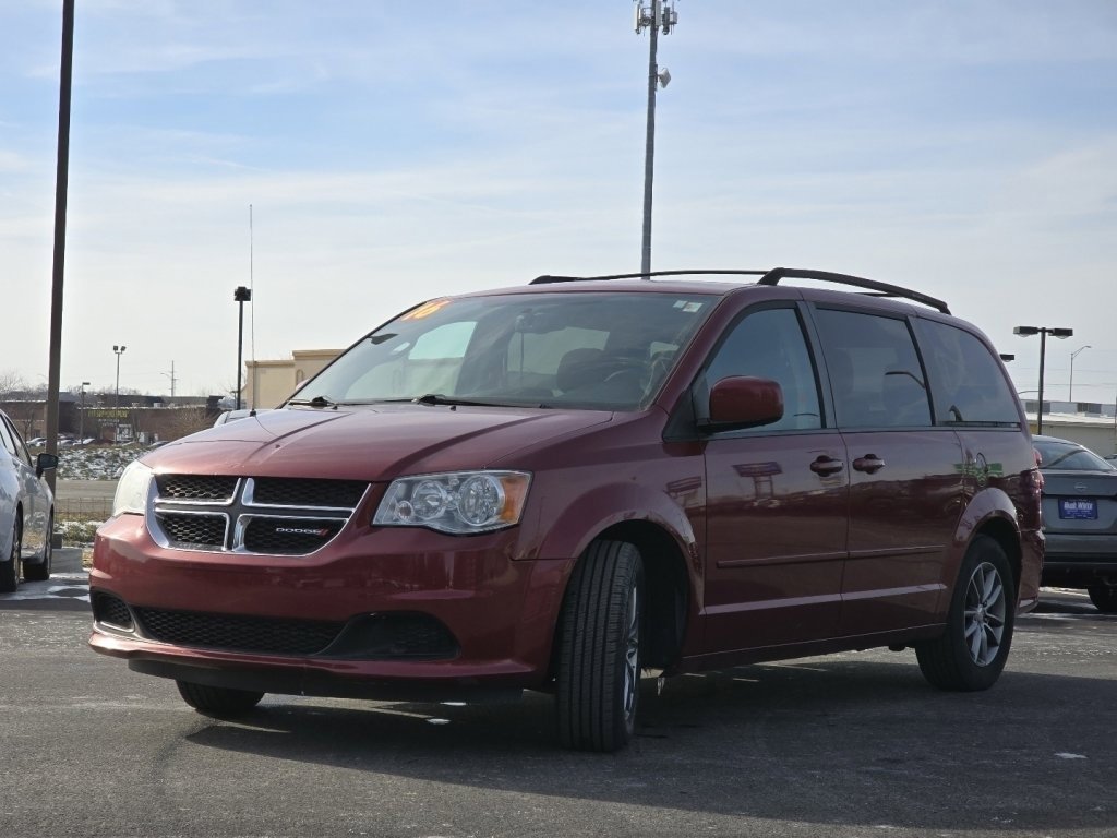 Used 2016 Dodge Grand Caravan SE image 6