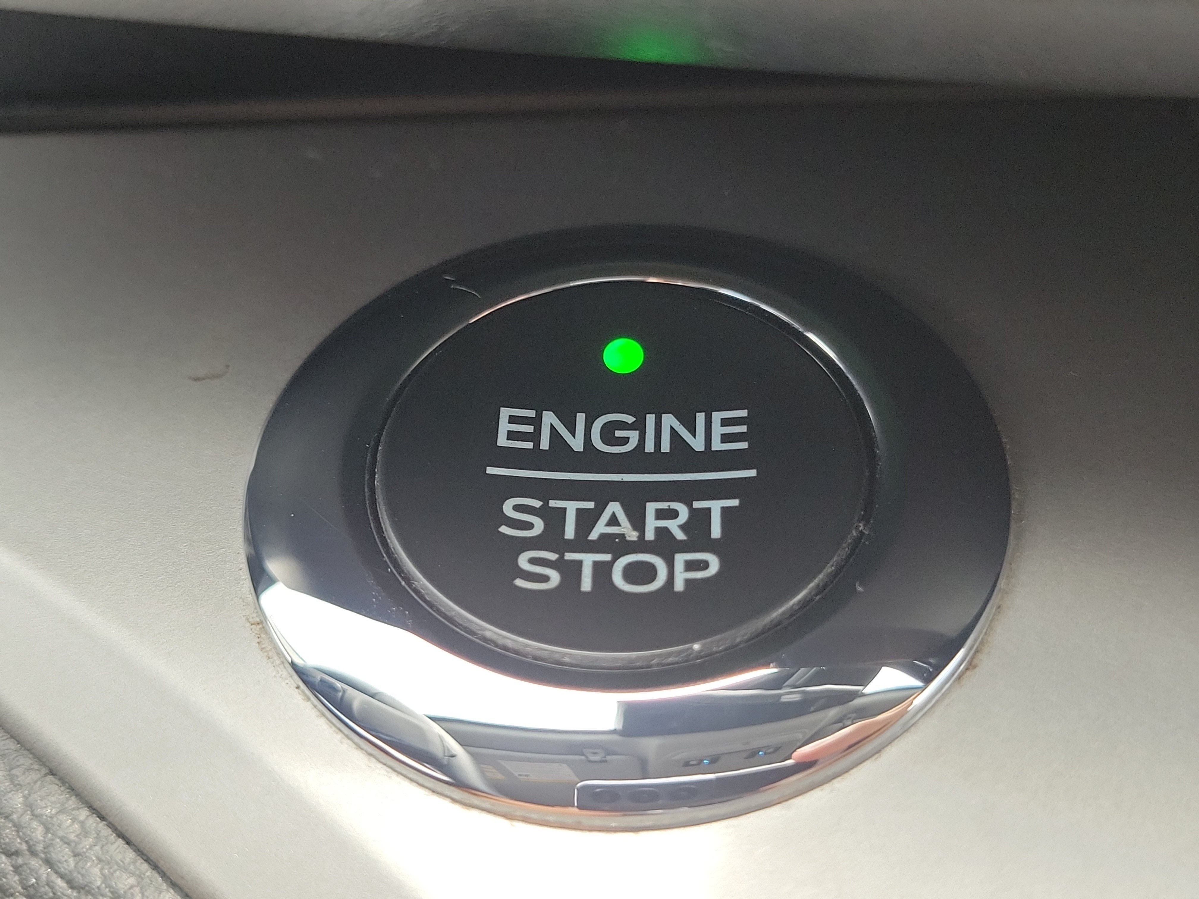 Used 2020 Ford Explorer XLT RWD image 22