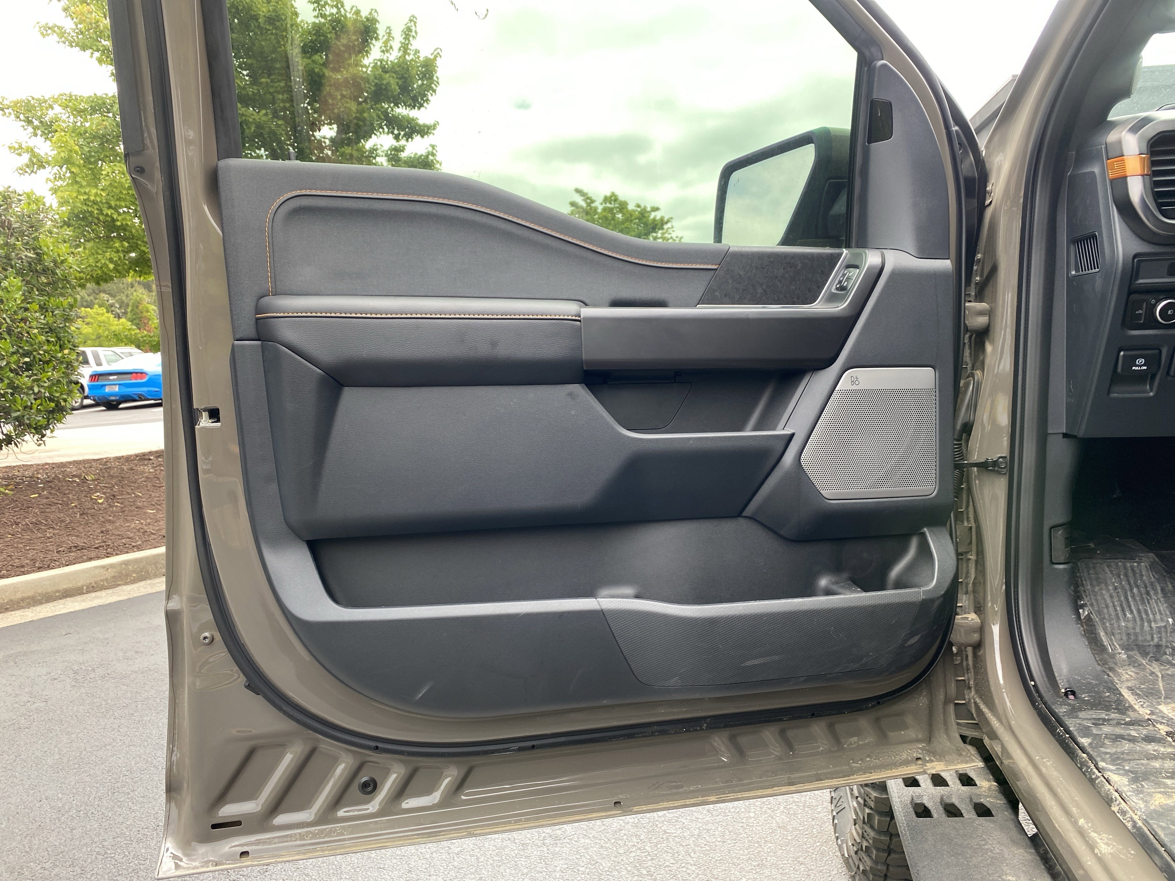 Used 2026 Ford F150 Tremor w/ Equipment Group 402B MID AWD/4WD image 18