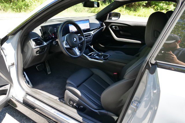 Used 2024 BMW M240i Coupe w/ Premium Package image 33