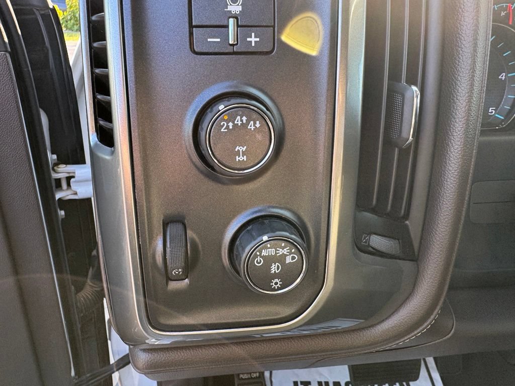 Certified 2019 Chevrolet Silverado 2500 LTZ w/ Duramax Plus Package AWD/4WD image 17