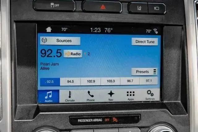 Used 2017 Ford F250 Platinum w/ Platinum Ultimate Package AWD/4WD image 36