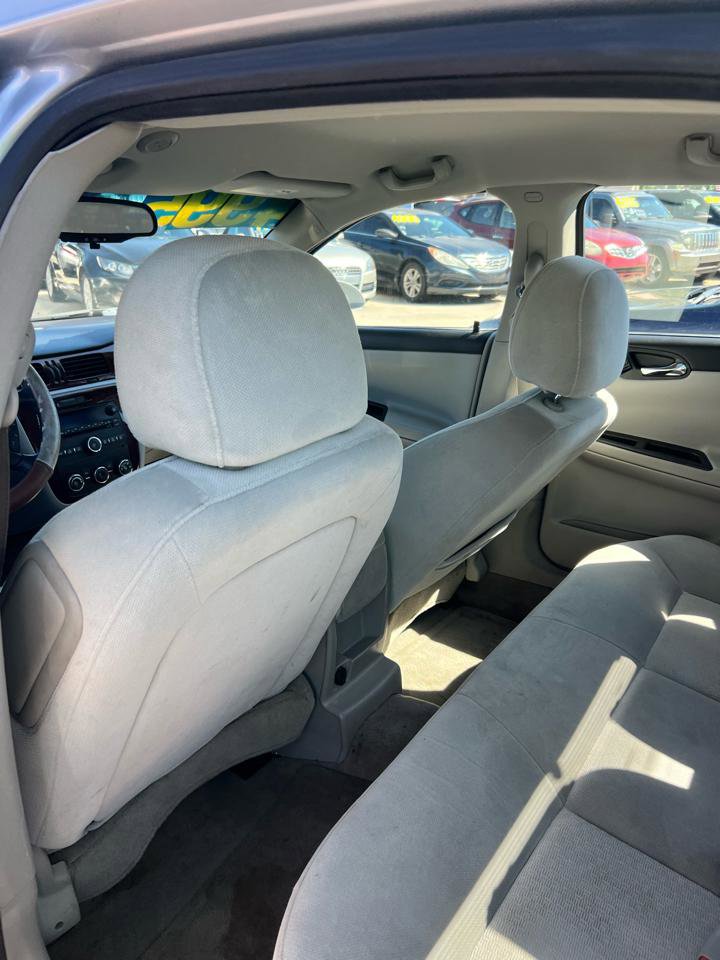 Used 2011 Chevrolet Impala LS image 5
