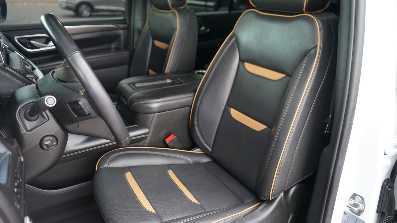 Used 2022 GMC Yukon AT4 image 17