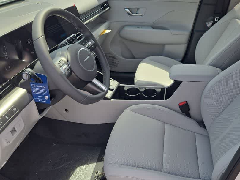 New 2026 Hyundai Kona SEL Premium FWD image 17