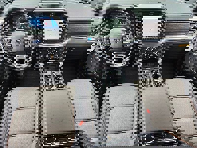 New 2025 Ford F150 Lariat w/ Equipment Group 502A High image 9