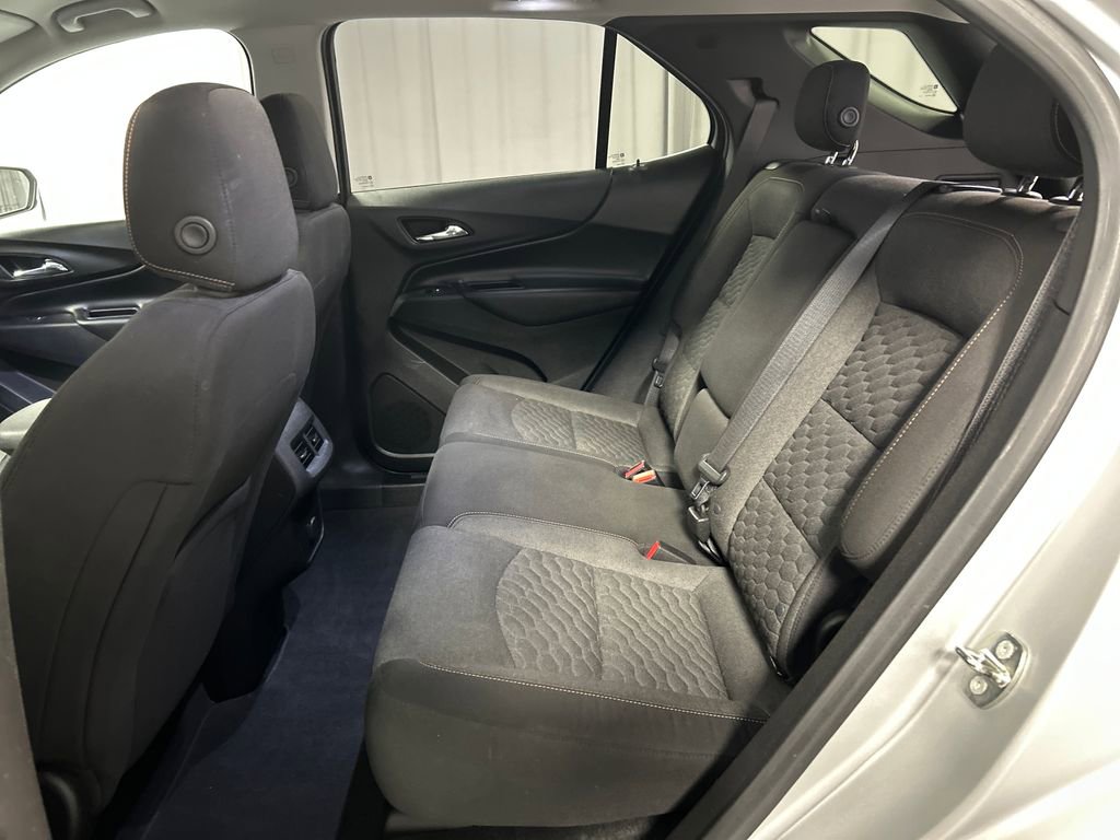 Used 2018 Chevrolet Equinox LT image 23