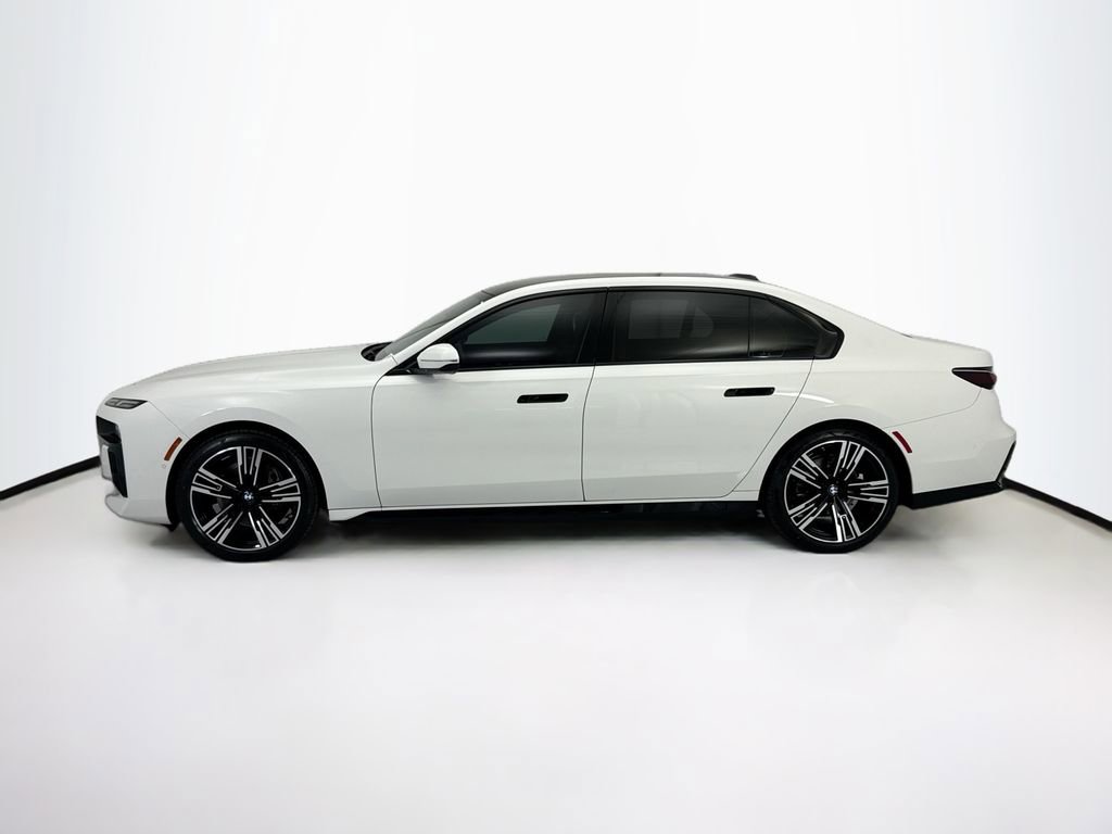 Certified 2023 BMW 740i RWD image 8