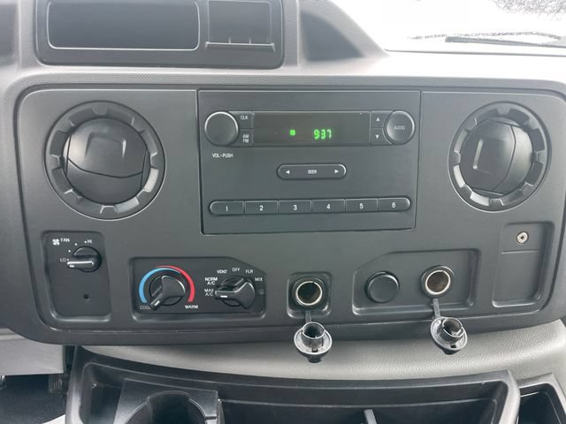 Used 2017 Ford E-450 and Econoline 450 Super Duty w/ Power Windows & Locks Group RWD image 13