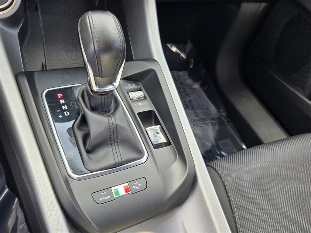 Used 2024 Alfa Romeo Tonale Ti w/ Active Assist Package image 22